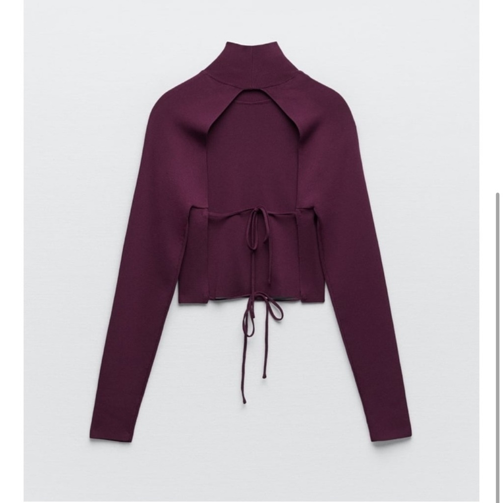 ZARA KNIT TOP WITH V-NECK BACK - Picture 3 of 3